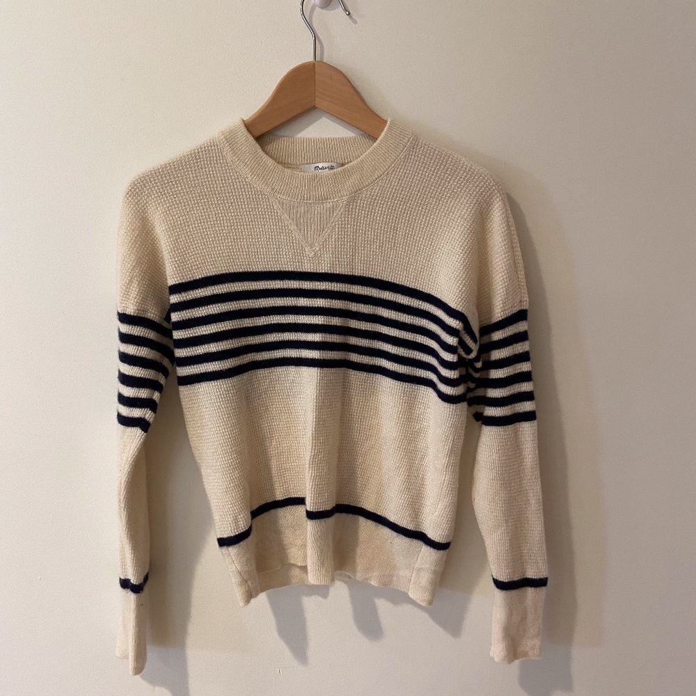 100% CASHMERE MADEWELL CLASSIC FITTED SWEATER